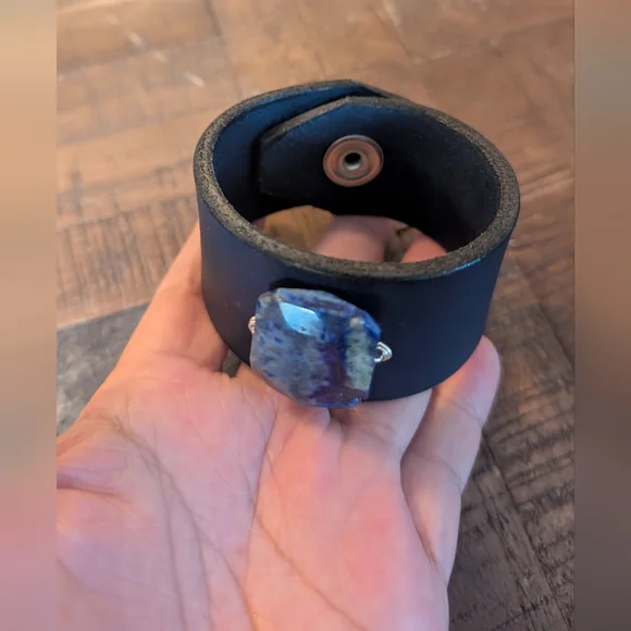 Lapis‎ lazuli Blue Leather Cuff Bracelet - Picture 4 of 7